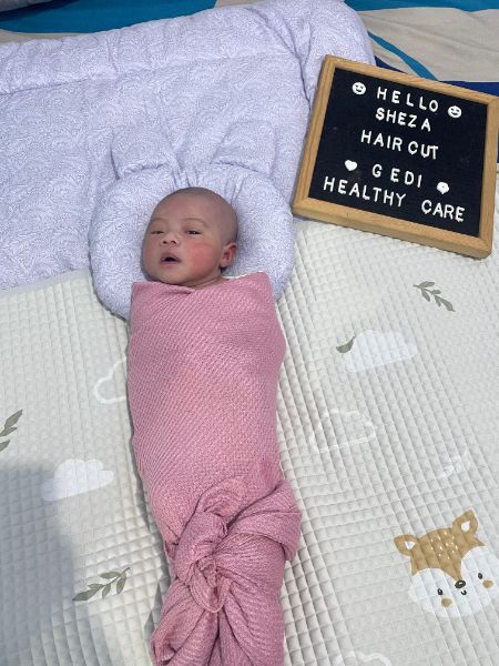 Detail Cukur rambut bayi