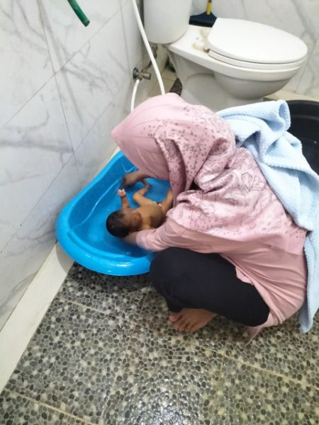 Detail Perawatan bayi baru lahir